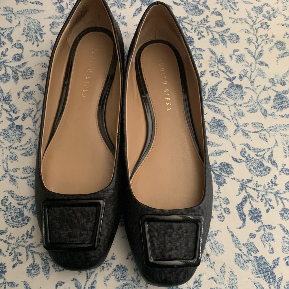 Judith Ripka Black Flats